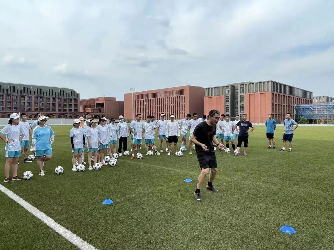 最新校园管理模式，塑造理想学习环境
