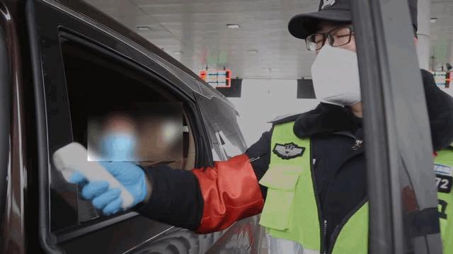 陈扬最新动态揭秘，小巷中的美食秘密